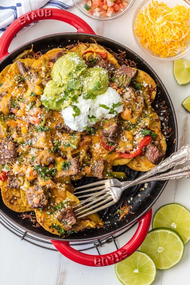 Skillet Steak Fajita Nachos Recipe The Cookie Rookie