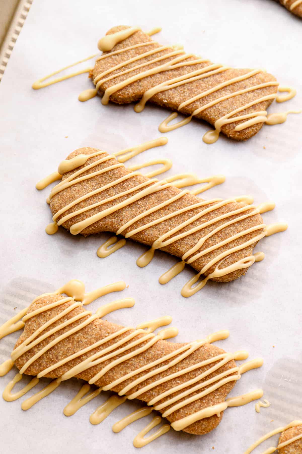 Homemade Dog Treats Recipe - Peanut Butter Dog Treats (How-to Video)