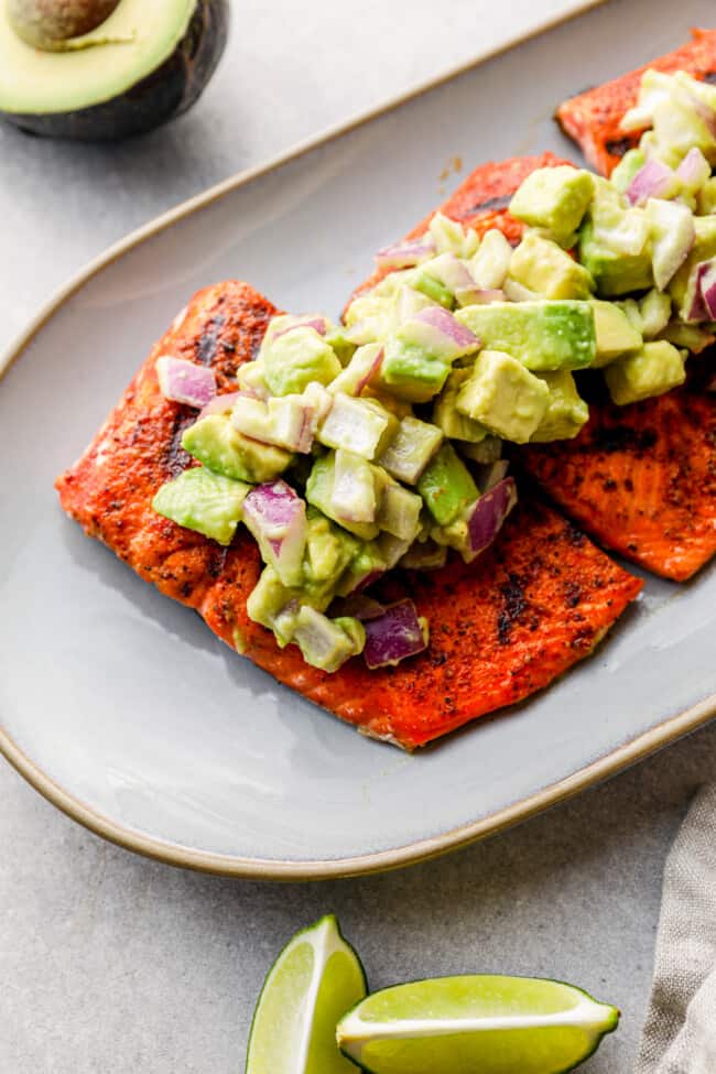 Grilled Salmon Recipe With Avocado Salsa - Whole30 Salmon (VIDEO)