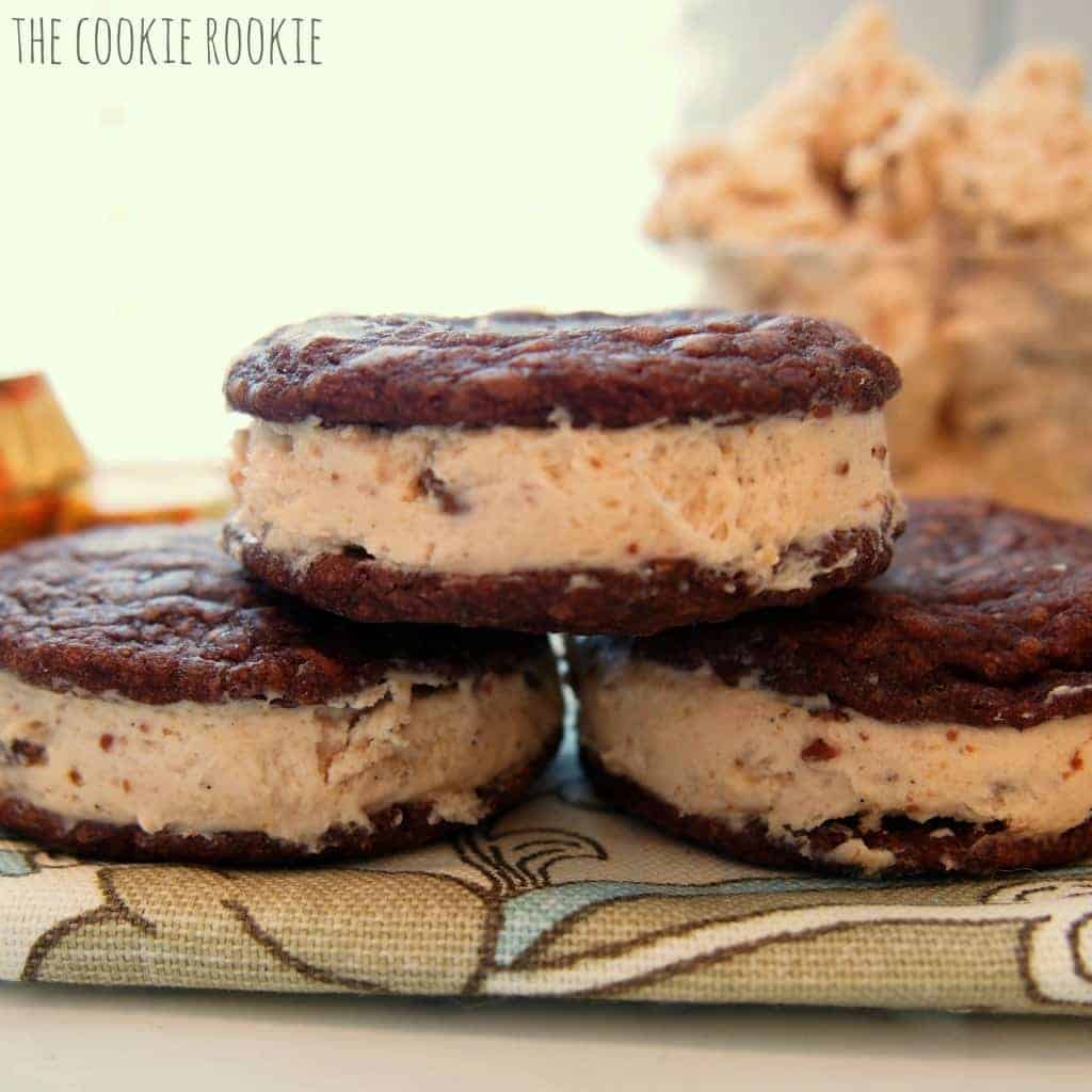 Peanut Butter Brownie Whoopie Pies - The Cookie Rookie