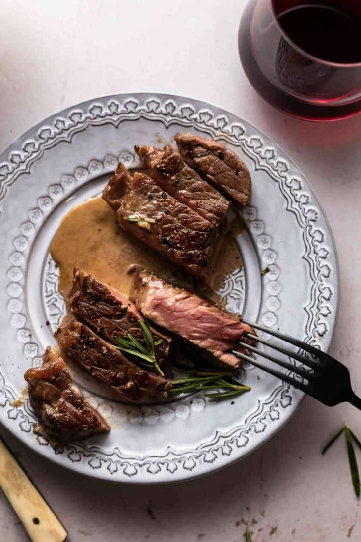 Garlic Rosemary Steak with Sherry Cream Sauce – Kitovet