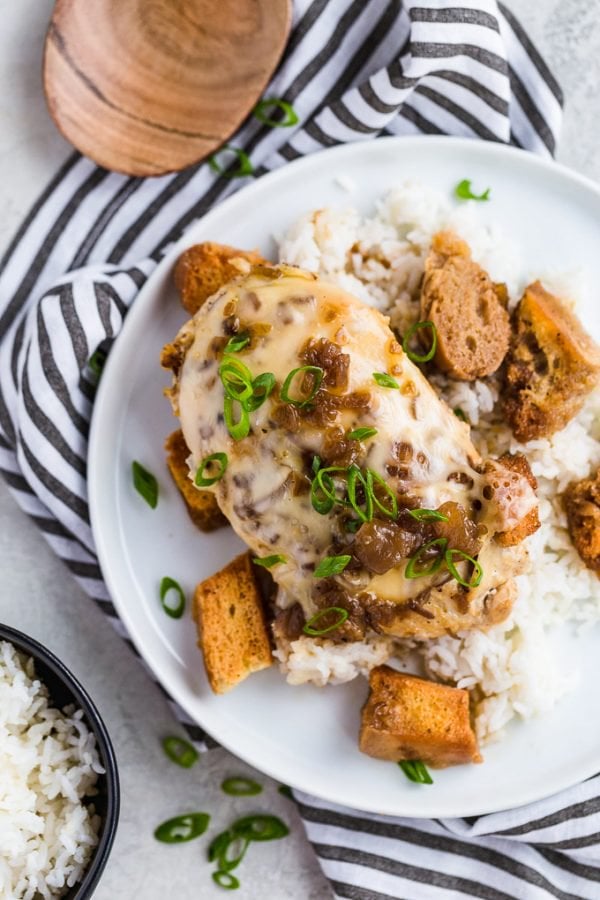 French Onion Chicken Skillet (VIDEO) - The Cookie Rookie