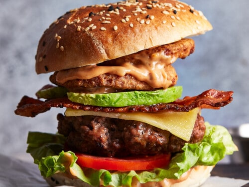 https://www.thecookierookie.com/wp-content/uploads/2015/05/featured-cowboy-burger-recipe-500x375.jpg