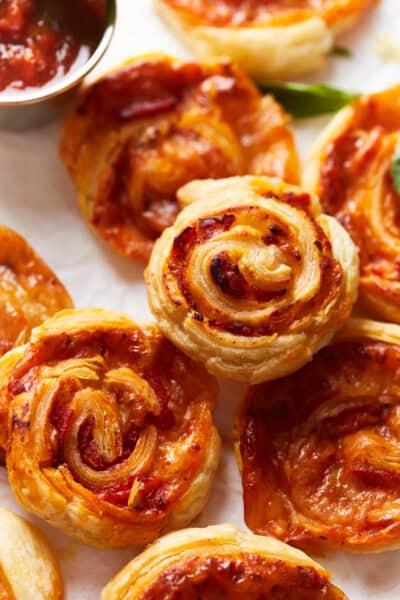 Pepperoni Pizza Rolls (pizza Pinwheels) Recipe - The Cookie Rookie®