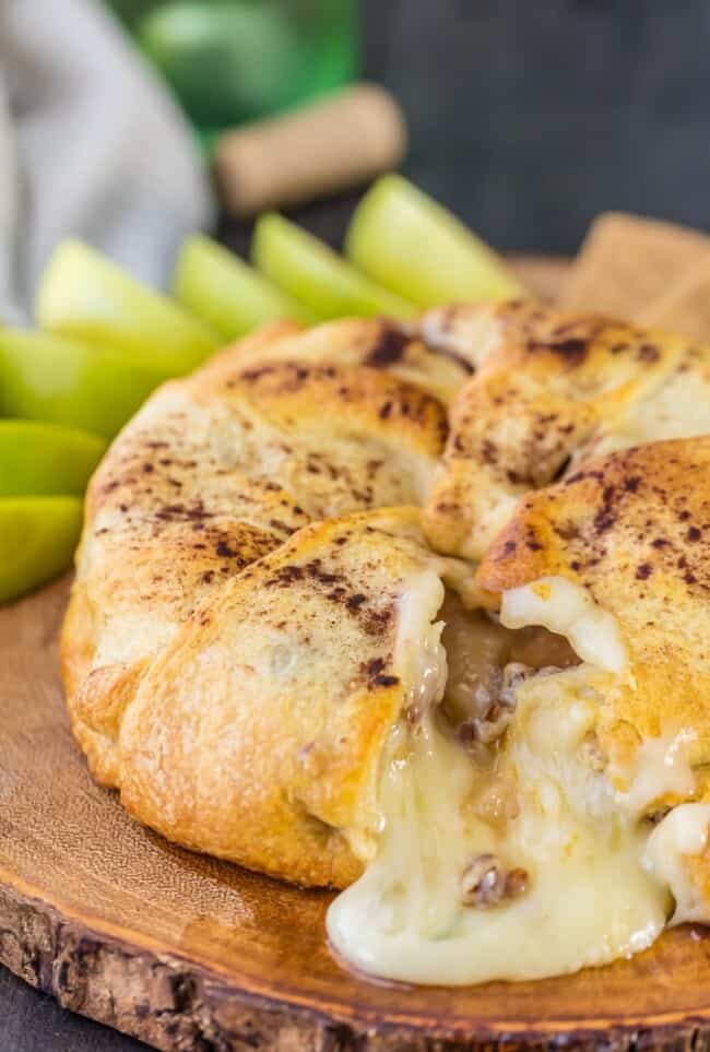 Apple Pie Baked Brie Appetizer Recipe - The Cookie Rookie®