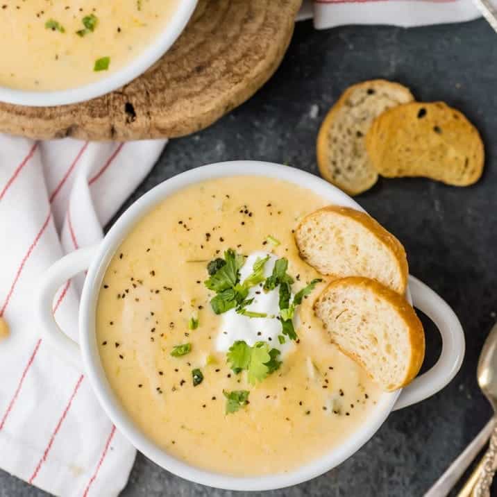 Slow Cooker Skinny Loaded Potato Soup