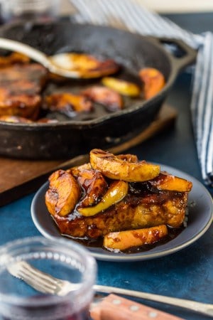 Apple Butter Pork Chops (One Pan Skillet Pork Chops with Apples) Recipe ...