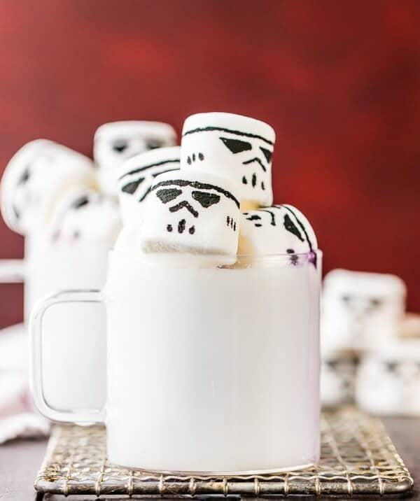 white chocolate hot chocolate with stormtrooper marshmallows