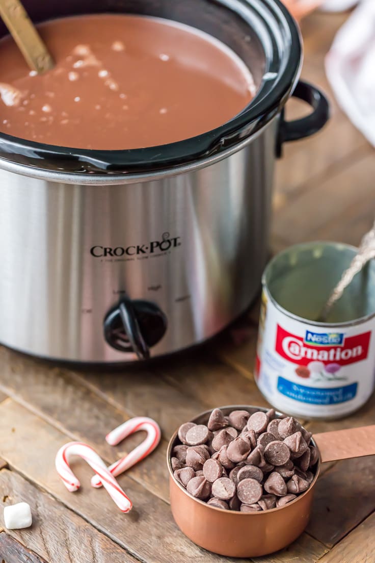 Slow Cooker Peppermint Hot Chocolate {VIDEO} - The Cookie Rookie