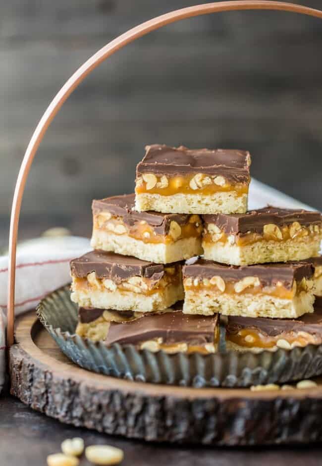 Snickers Cookies Bars Recipe + VIDEO - The Cookie Rookie