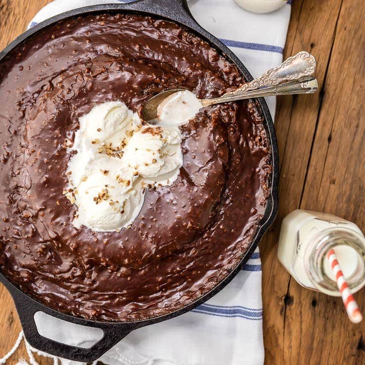 The Best Pan for Sheet Cakes, Brownies, and Bars of 2024