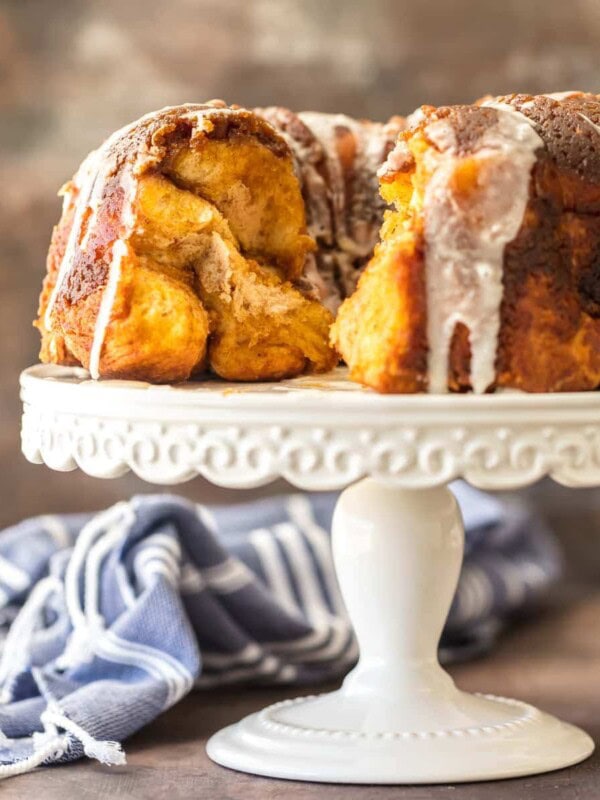 Monkey Bread is a fun and tasty treat perfect for breakfast or dessert! This Pumpkin Pie Monkey Bread Recipe tastes just like pumpkin pie, making it the ultimate Thanksgiving breakfast. I love this ooey gooey monkey bread made with biscuit dough. It's so easy and so delicious!