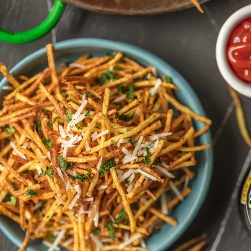 Shoestring Fries Recipe (Easy, Homemade Version)