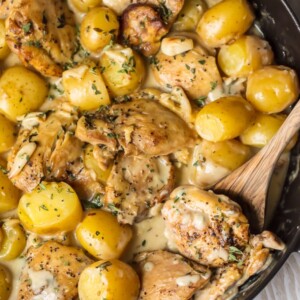 40 Clove Garlic Chicken and Potatoes with Cream Sauce Recipe - 75