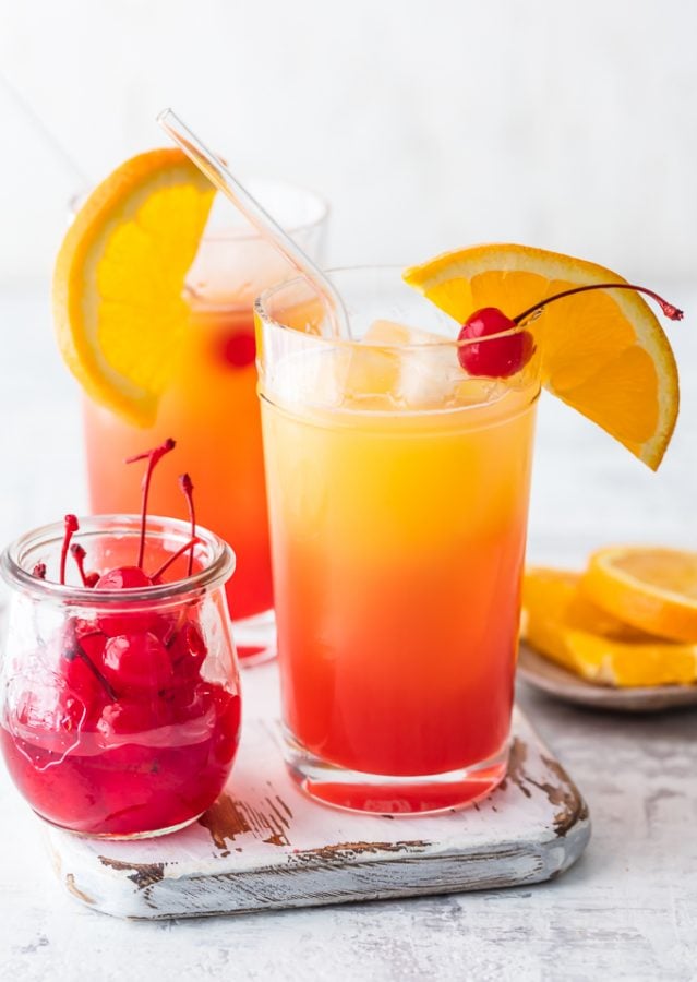 Tequila Sunrise Drink (Game Day Version!) VIDEO!