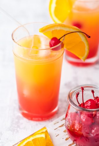 Tequila Sunrise Drink (Game Day Version!) VIDEO!