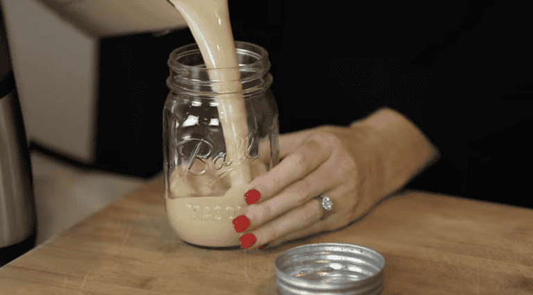 Irish Cream Recipe - Homemade Bailey's {VIDEO} - The Cookie Rookie