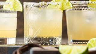 Best Margarita Recipe (Perfect Margarita Pitcher Recipe)