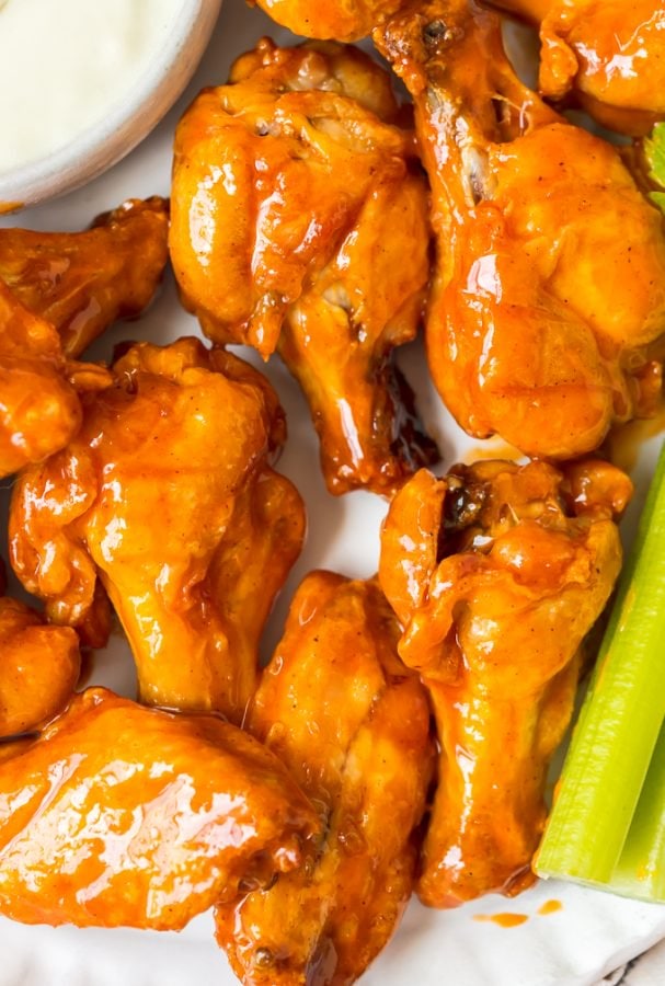 Buffalo Wings Recipe (VIDEO) - Baked Buffalo Chicken Wings