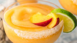 Skinny Peach Frozen Margarita Recipe