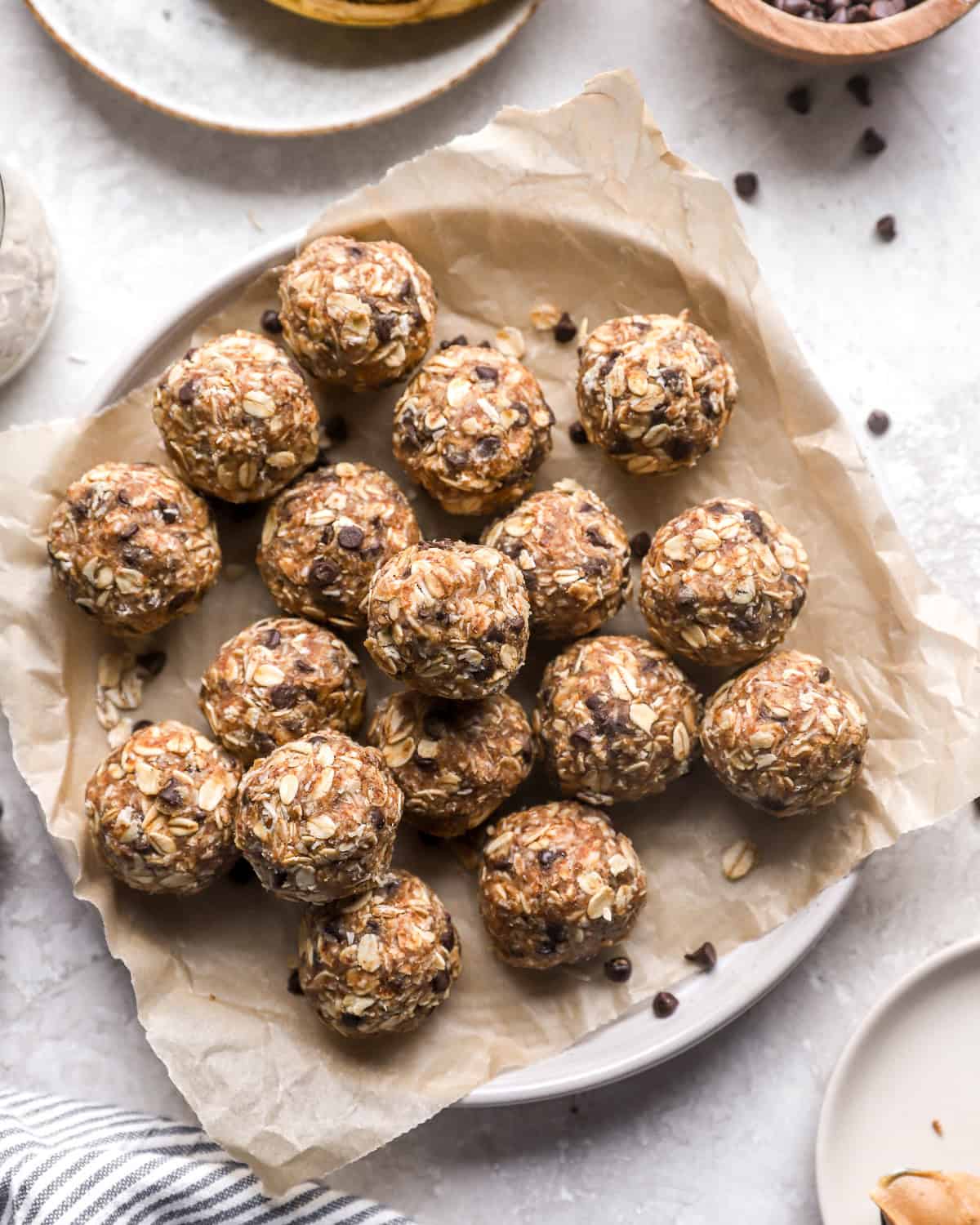 overhead view of healthy peanut butter energy balls on a plate.