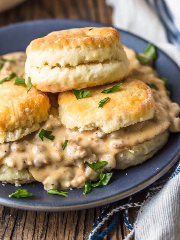 Homemade Sausage Gravy is a creamy, savory delight. This sausage gravy recipe is perfect for the classic biscuits and sausage gravy breakfast that everyone loves. Learn how to make sausage gravy for the best breakfast, whether you serve it on the holidays or everyday!