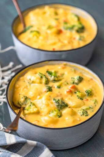 Broccoli and Cheese Soup with Gnocchi (Cheesy Broccoli Gnocchi Soup ...