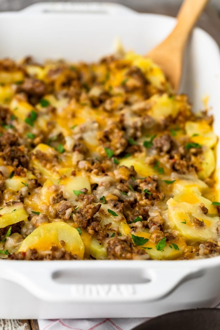 Cheesy Sausage and Potatoes Recipe (Sausage Breakfast Casserole)