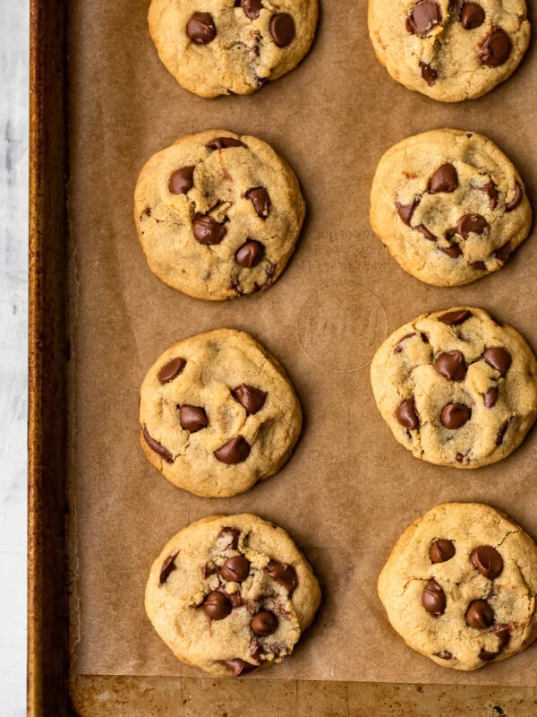 This Gluten Free Chocolate Chip Cookies recipe is super soft, moist, chewy, and delicious! Yes, you can make soft and chewy chocolate chip cookies without gluten, and boy are they good. Plus we added a special ingredient (it's cornstarch) to make them extra chewy.