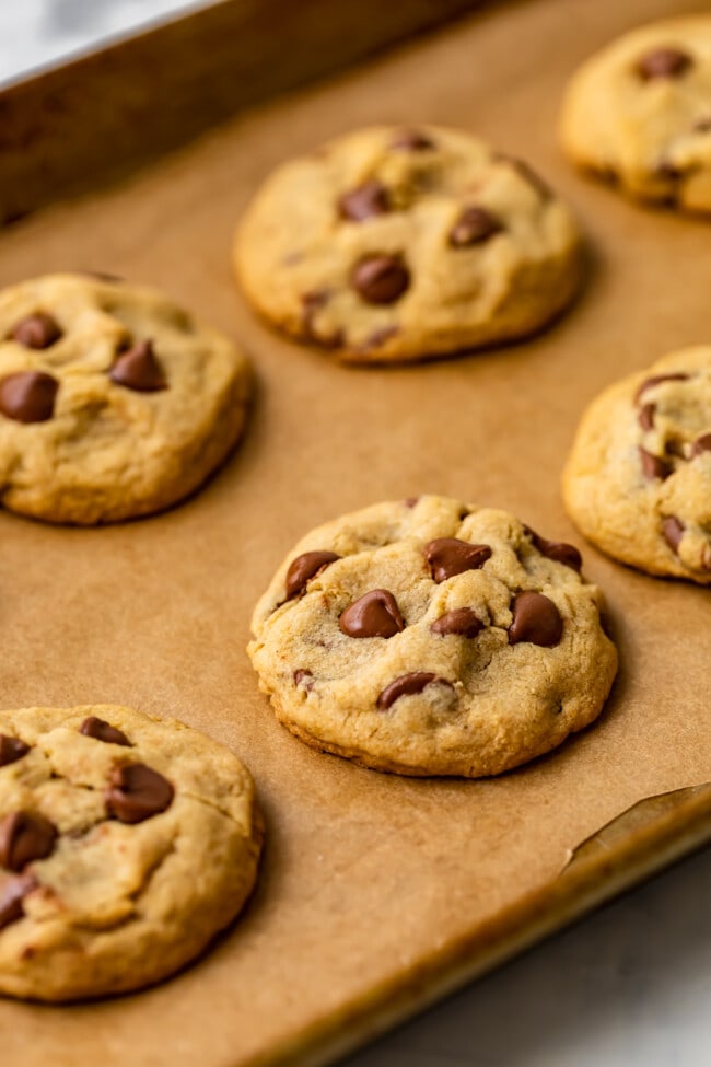 easy gluten free white chocolate chip cookies