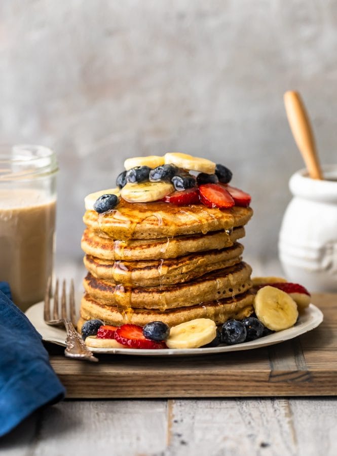 Super Easy Banana Pancakes (Dairy Free Pancakes Made in a Blender ...