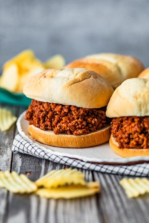 Homemade Sloppy Joes Recipe {From Scratch} VIDEO!!