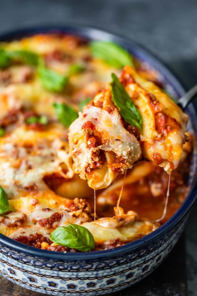 Stuffed Shells With Meat And Cheese Italian Style 2141