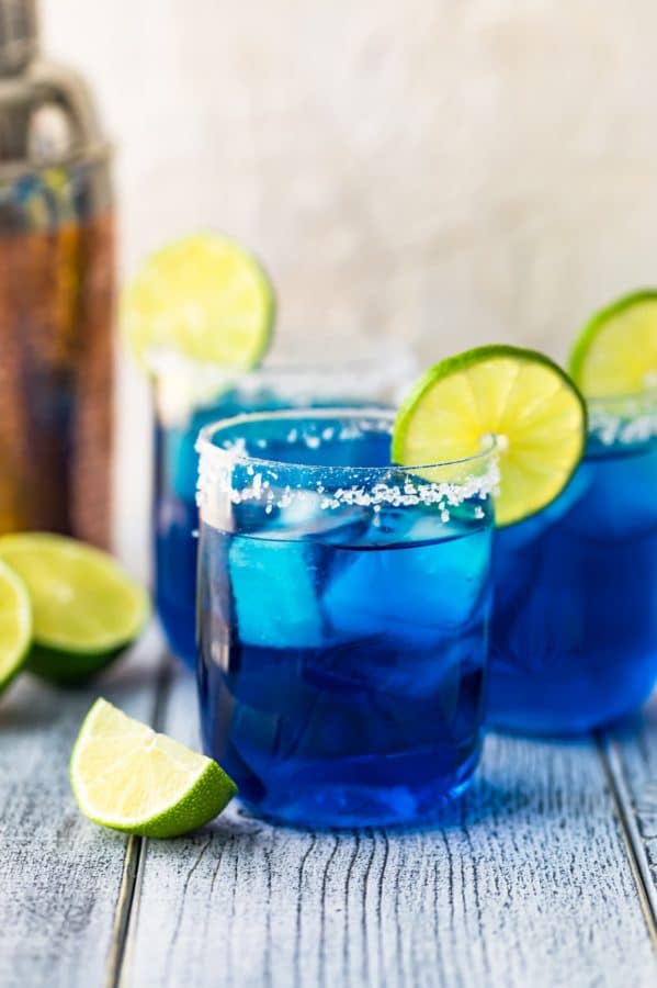 Blue Margarita Recipe (Azul Margaritas) - The Cookie Rookie®