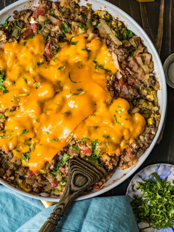 cheesy beef breakfast scramble in a pan