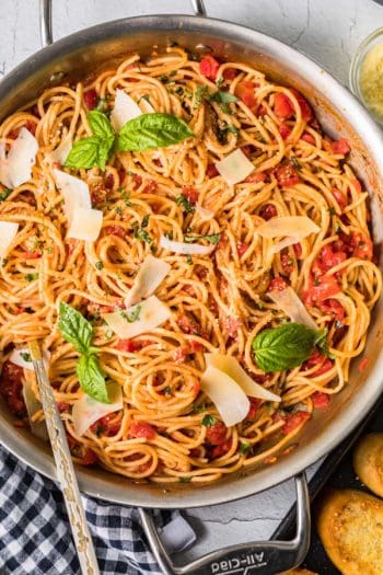 Pasta Pomodoro Recipe - The Cookie Rookie®