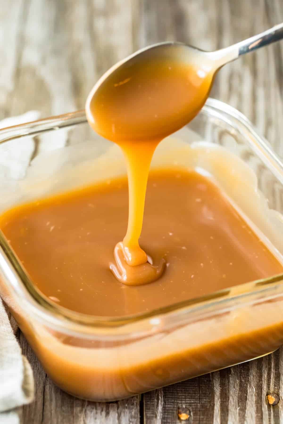 Easy Caramel Sauce Recipe 