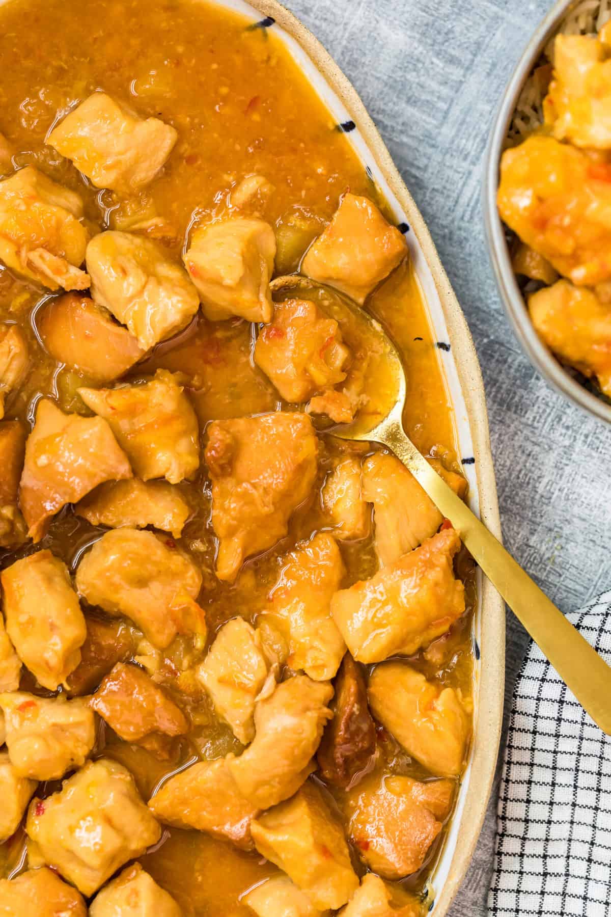 Crock-Pot Sweet and Sour Chicken (4 Ingredient Meal) - The Cookie Rookie®