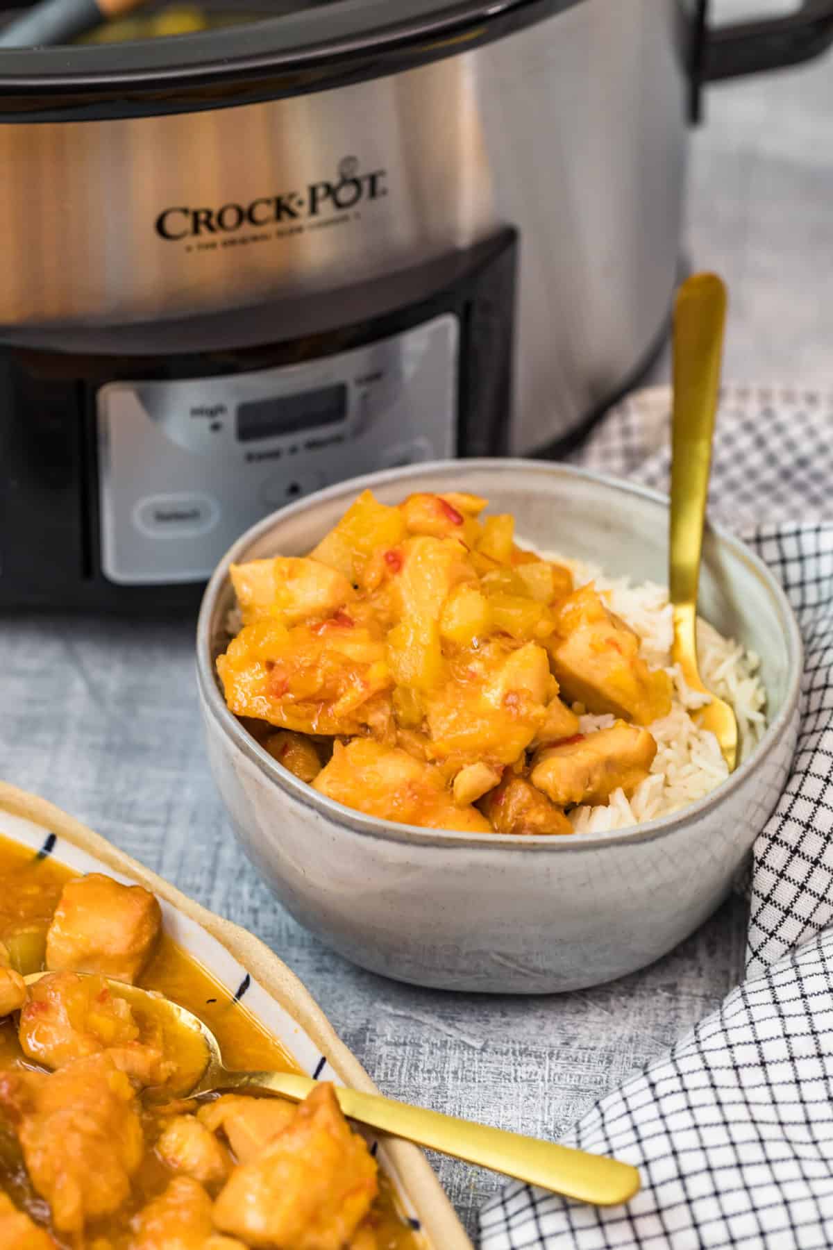 Crock Pot Spanish Chicken - Julie's Eats & Treats ®