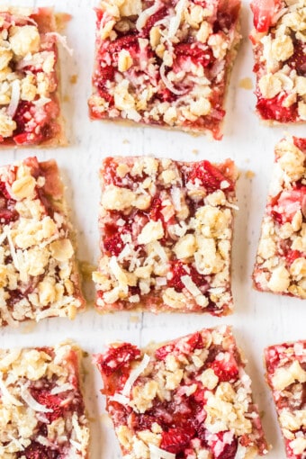 Strawberry Oatmeal Bars Recipe - The Cookie Rookie®