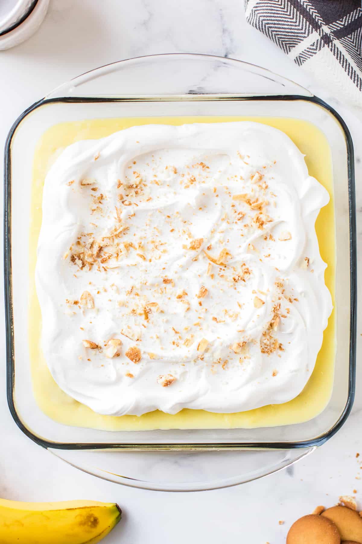 banana cream pudding in dish