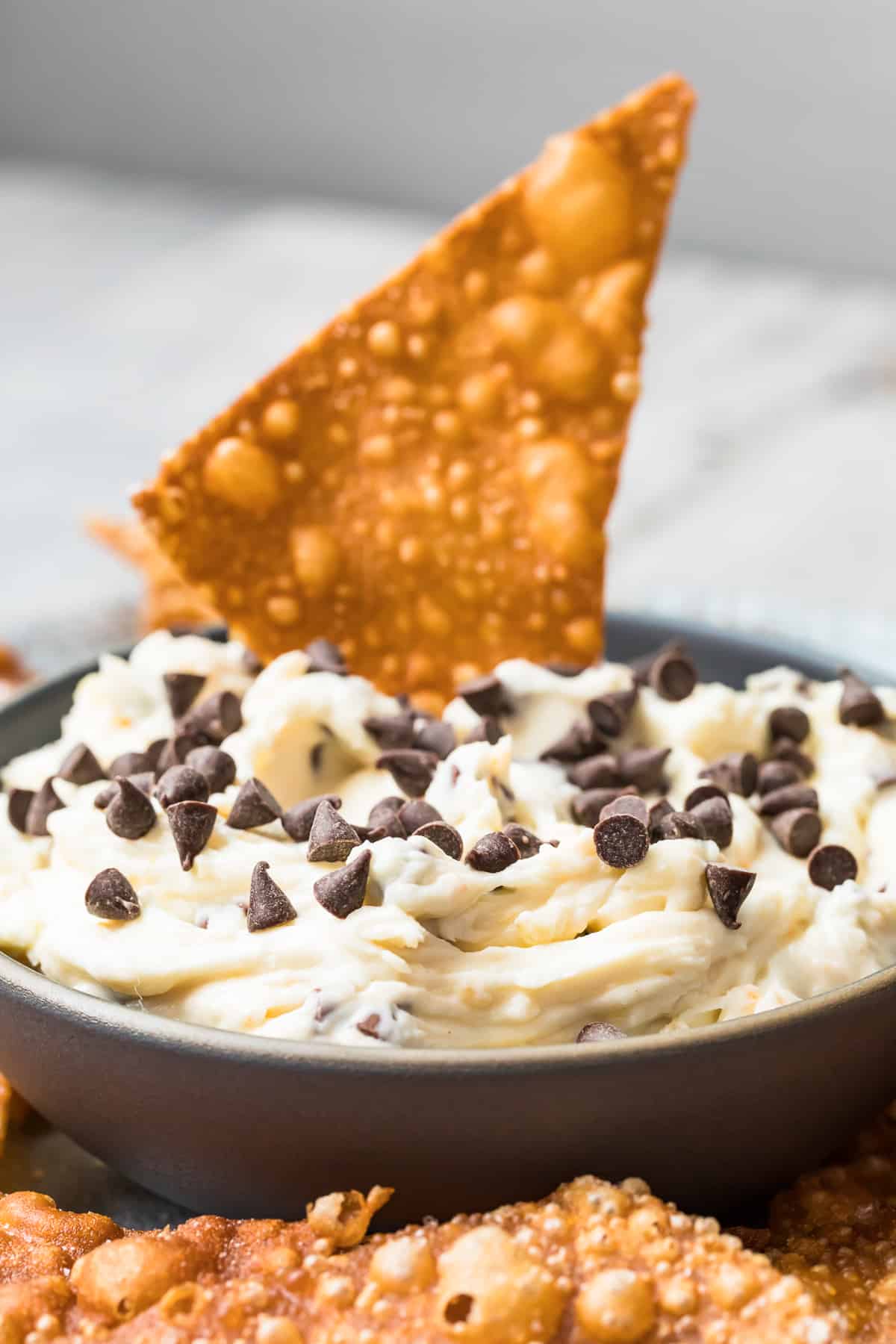 Chocolate Chip Cannoli Dip With Wonton Chips The Cookie Rookie® 7668