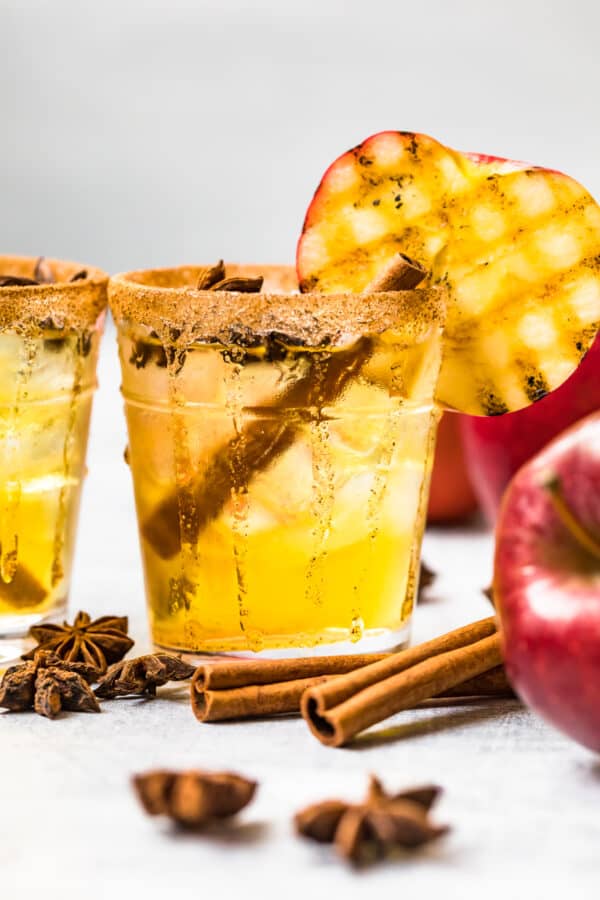 apple cider margaritas with cinnamon sticks