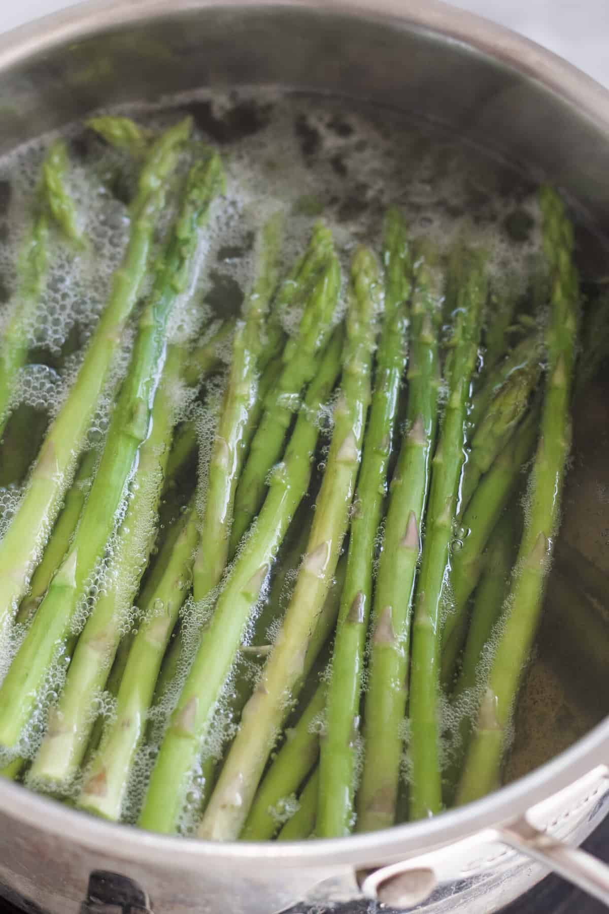 Asparagus Recipes How To Cook Asparagus 10 Ways The Cookie Rookie   Boiled Asparagus 1 1365x2048 