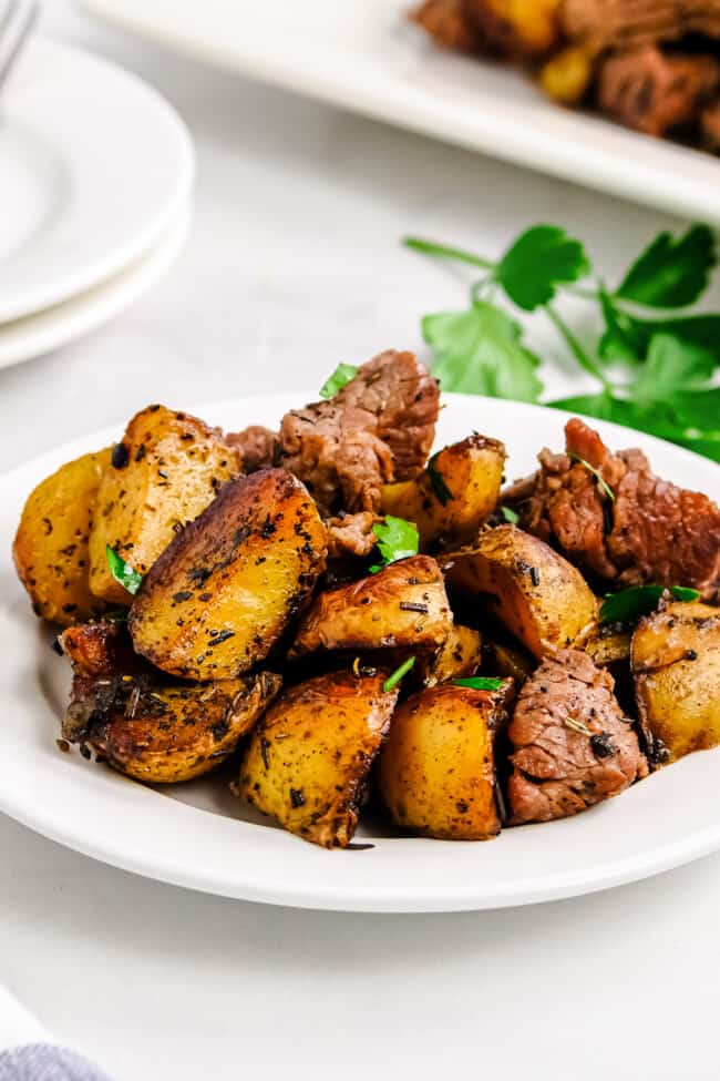 Garlic Steak Bites And Potatoes The Cookie Rookie® 0392