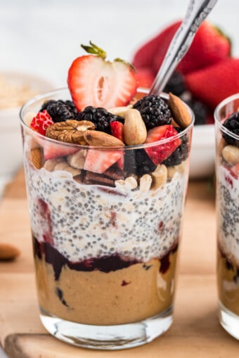 PBJ Overnight Oats Recipe - The Cookie Rookie®