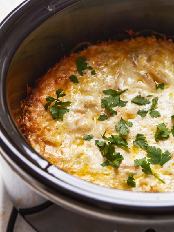 crockpot cheesy potatoes in slow cooker