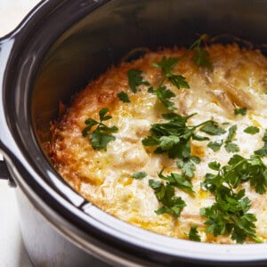 featured crockpot cheesy potatoes