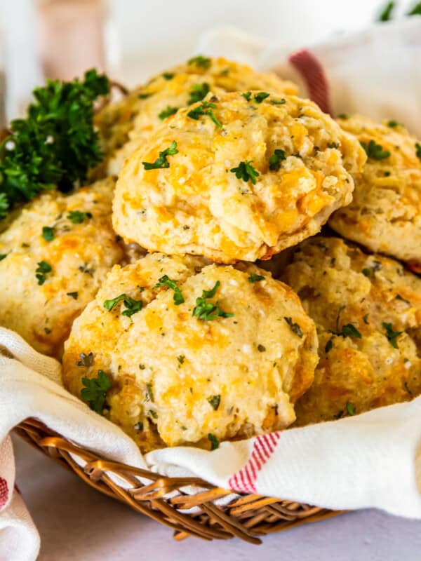 basket with cheddar bay biscuits