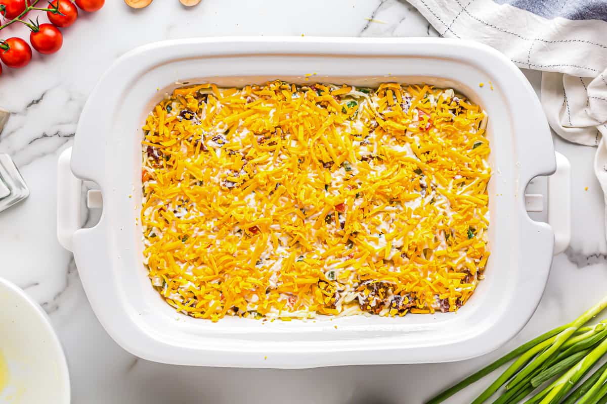 https://www.thecookierookie.com/wp-content/uploads/2021/10/how-to-crockpot-breakfast-casserole-recipe-10.jpg